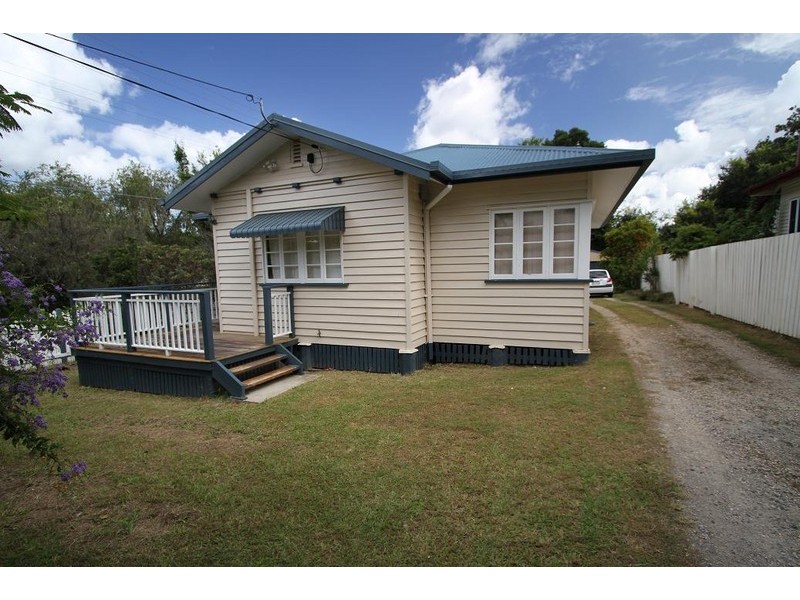 31 Cradock Street, Holland Park QLD 4121