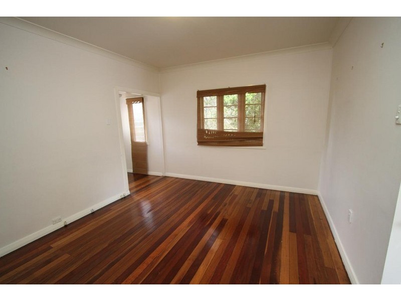 31 Cradock Street, Holland Park QLD 4121