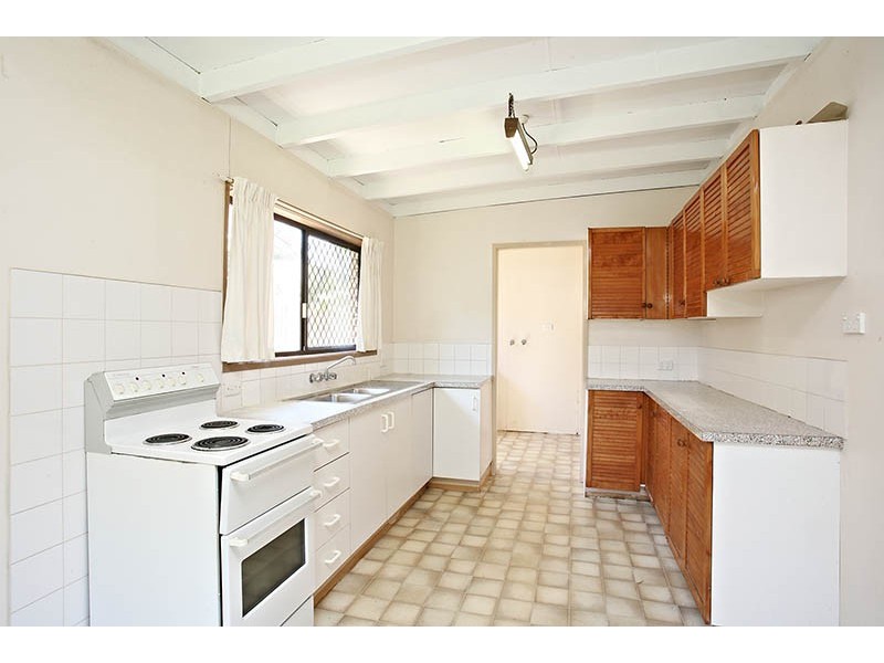 62 Ham Road, Mansfield QLD 4122