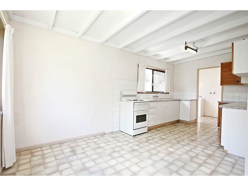 62 Ham Road, Mansfield QLD 4122