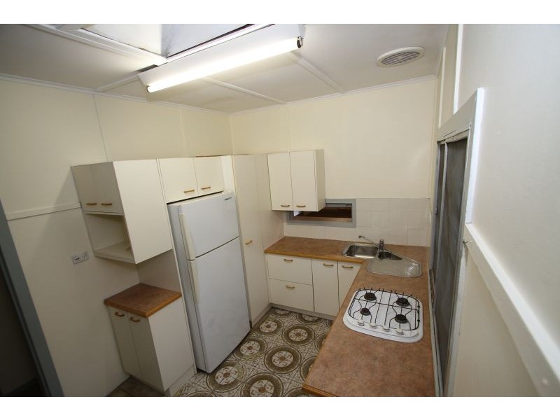 25 Olivia Av, Salisbury QLD 4107