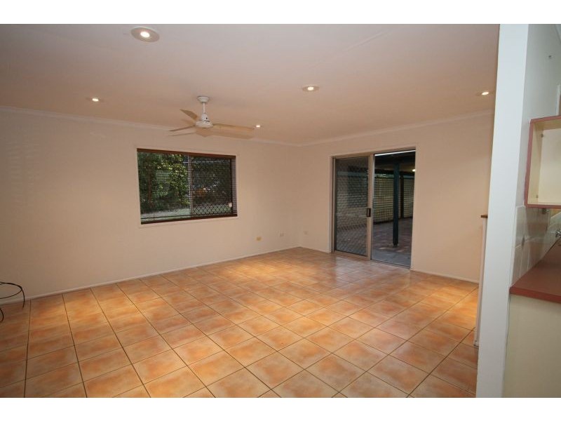 6  Gonzales  Street, Macgregor QLD 4109