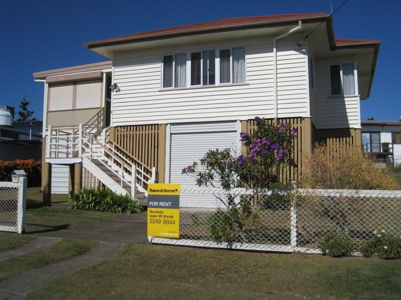 8 Waratah  Avenue, Carina QLD 4152