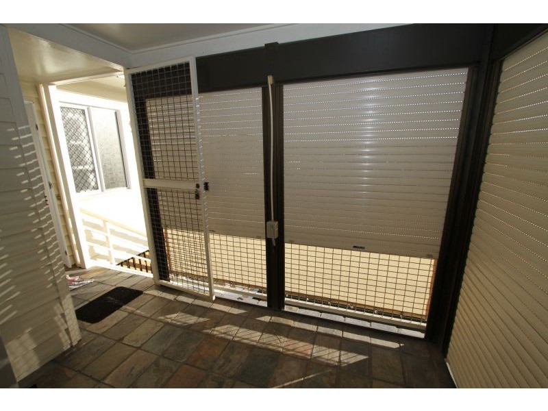 8 Waratah  Avenue, Carina QLD 4152