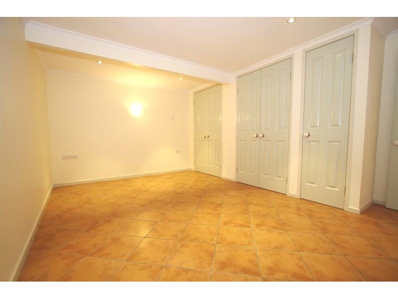 72A  Garie  Street, Wishart QLD 4122