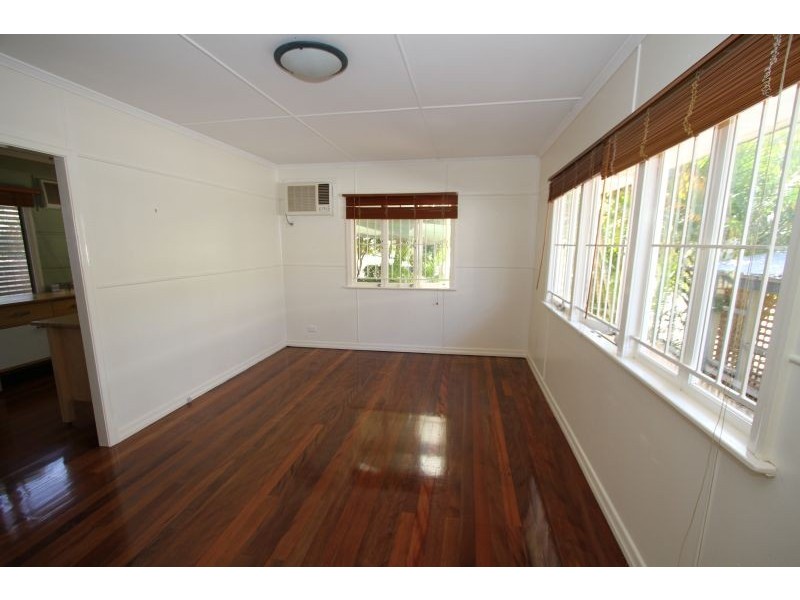 41 Raffles  Street, Mount Gravatt East QLD 4122
