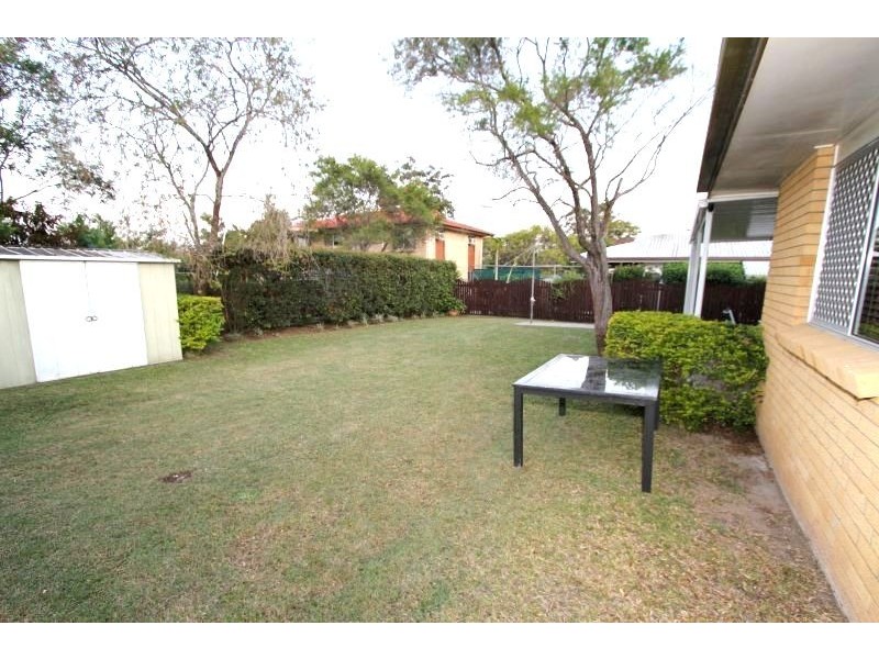 3 PRIVET   PLACE, Mansfield QLD 4122