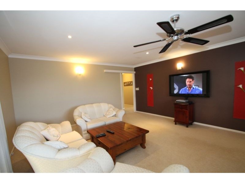 12  Irandi Street, Mansfield QLD 4122