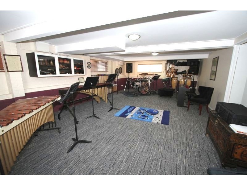 12  Irandi Street, Mansfield QLD 4122