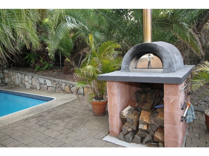 12  Irandi Street, Mansfield QLD 4122