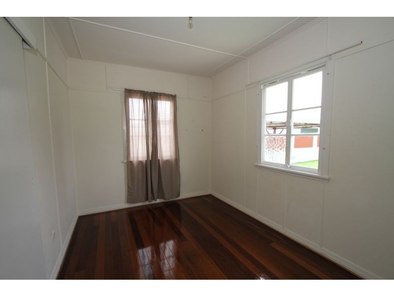 17 Dykes  Street, Mount Gravatt East QLD 4122