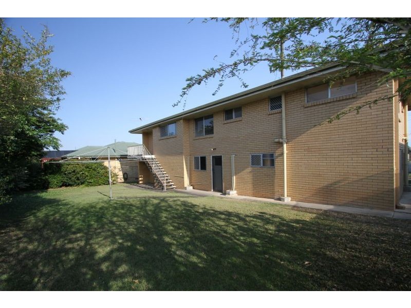 20 Tandanya Street, Mansfield QLD 4122