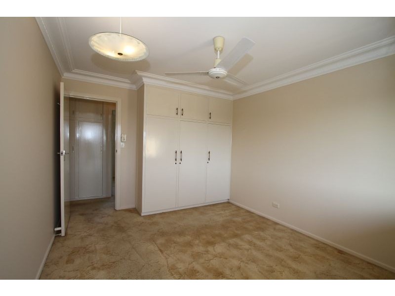20 Tandanya Street, Mansfield QLD 4122