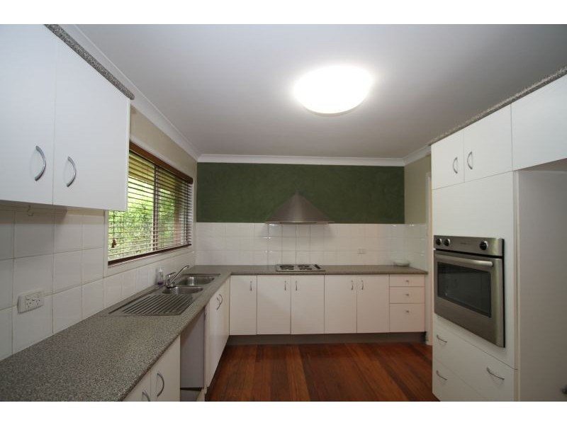 6 Mourilyan  Street, Mansfield QLD 4122