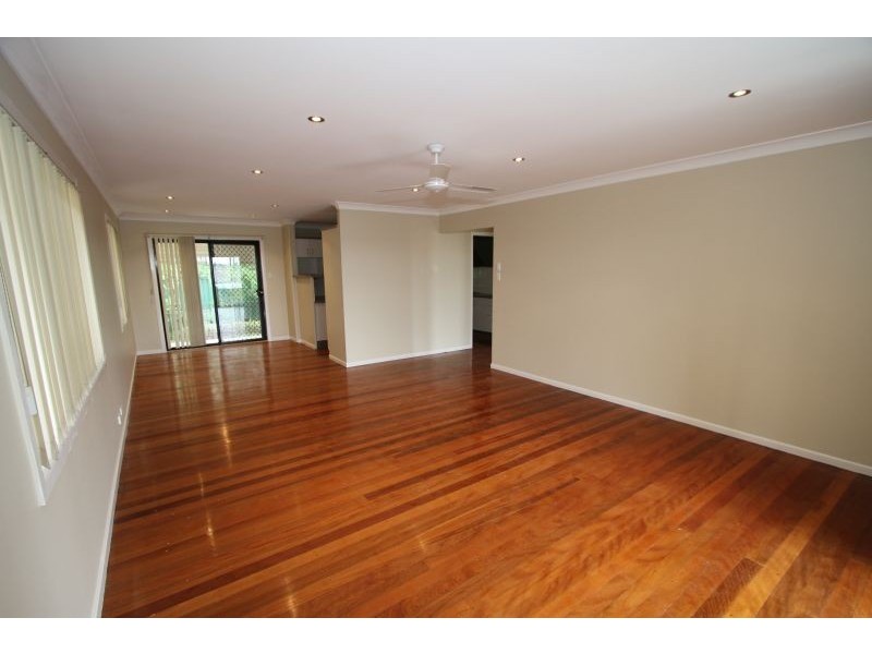 6 Mourilyan  Street, Mansfield QLD 4122