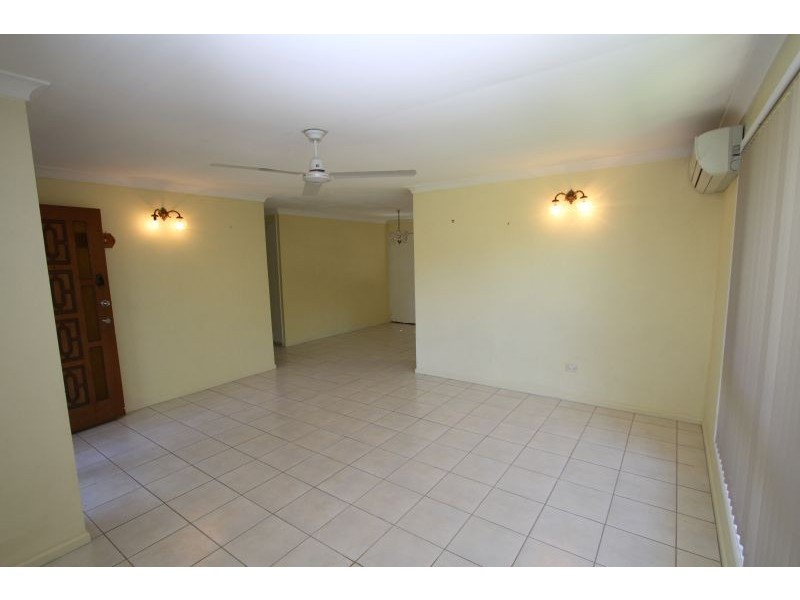 1 Ham Road, Mansfield QLD 4122