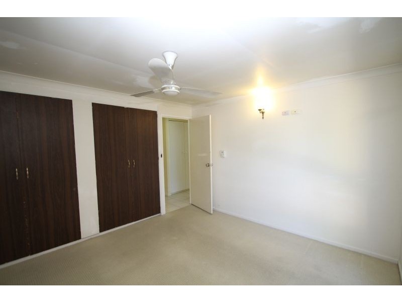 1 Ham Road, Mansfield QLD 4122