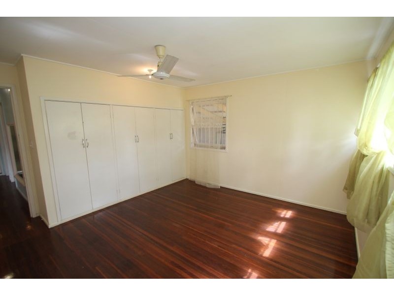 16 Pickworth  Street, Upper Mount Gravatt QLD 4122