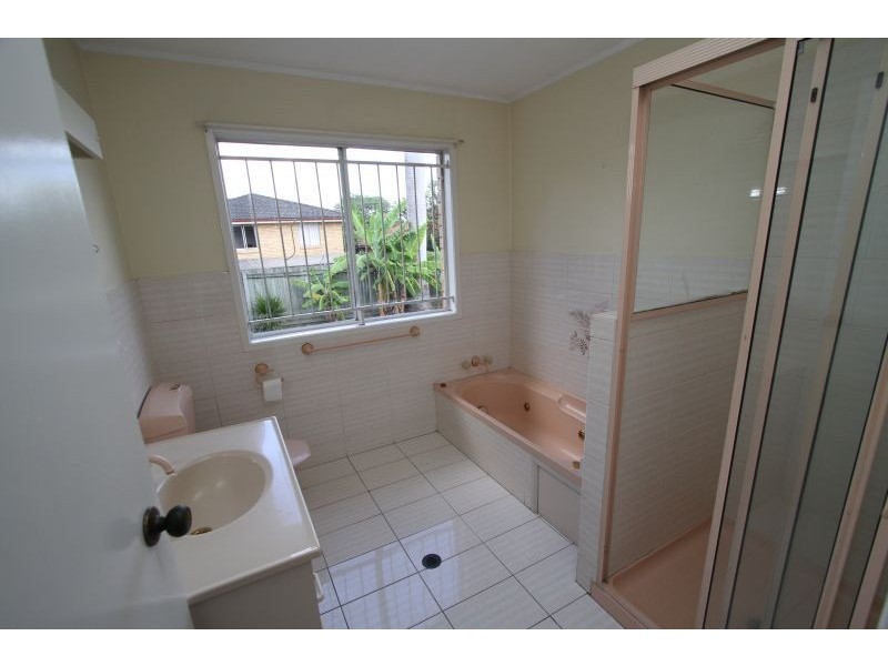 16 Pickworth  Street, Upper Mount Gravatt QLD 4122