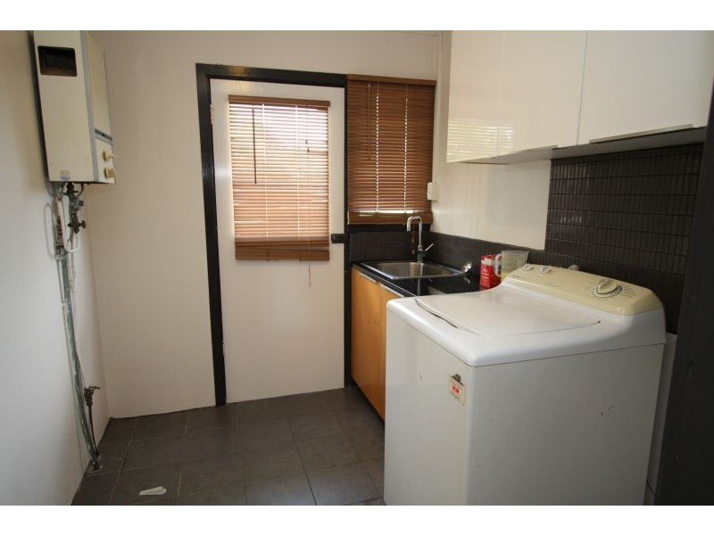 37 Amoria Street, Mansfield QLD 4122