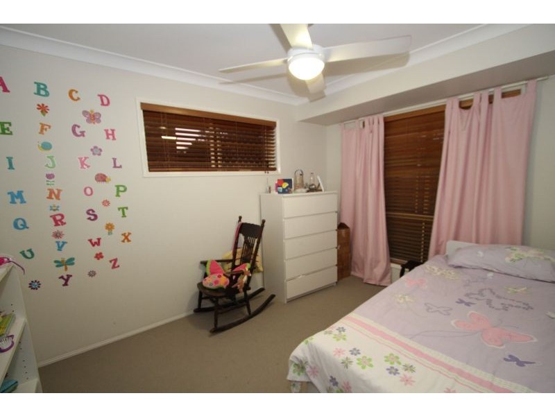 1 Snowbird Place, Wishart QLD 4122