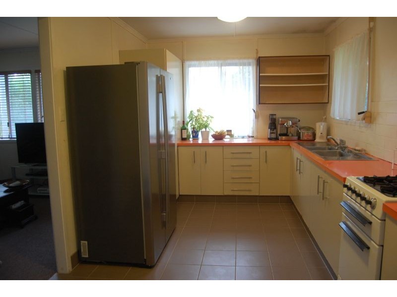 137 Wecker Road, Mansfield QLD 4122