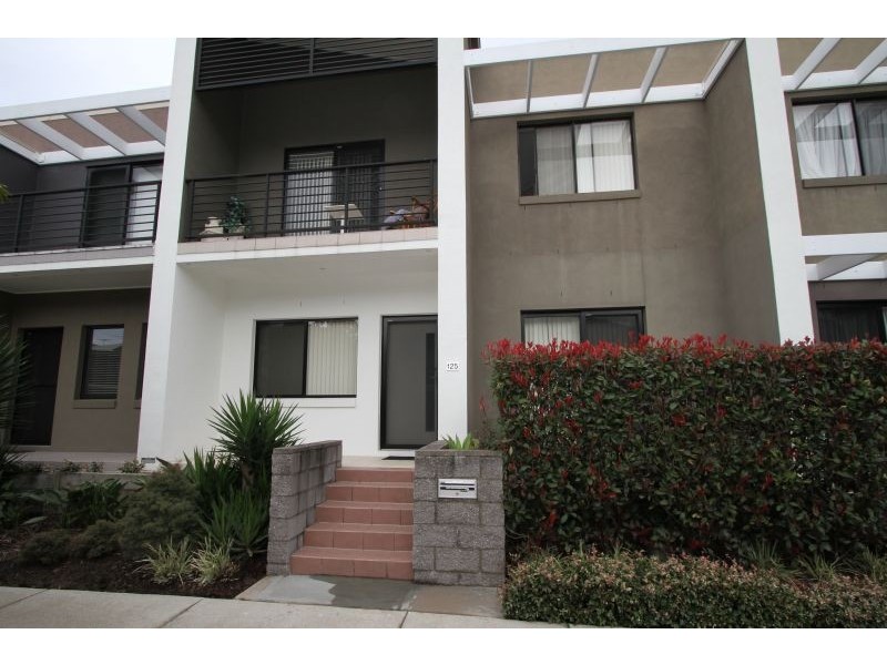 125 / 16 Surbiton Court, Carindale QLD 4152