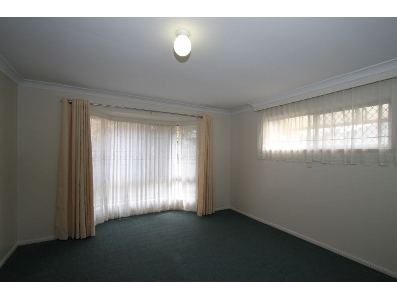 28 Hurlstone Street, Wishart QLD 4122