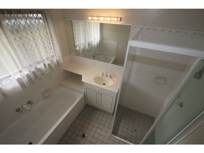 28 Hurlstone Street, Wishart QLD 4122