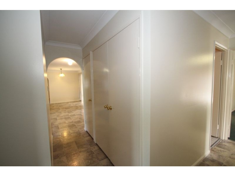 28 Hurlstone Street, Wishart QLD 4122