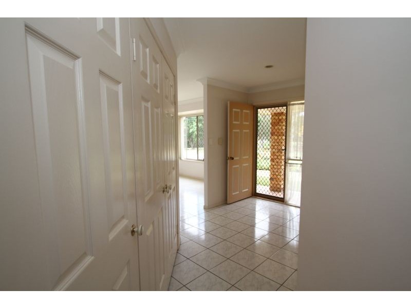 6 Allara Street, Eight Mile Plains QLD 4113