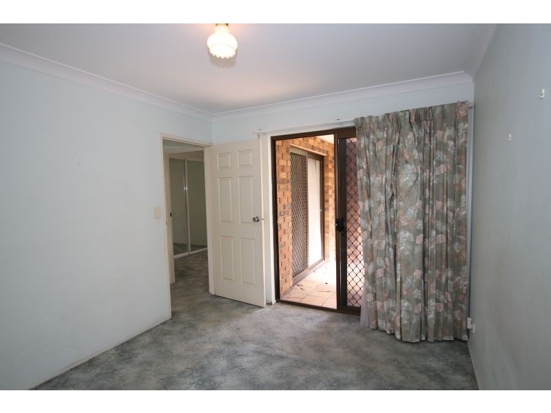 2 / 284 CAVENDISH   ROAD, Coorparoo QLD 4151