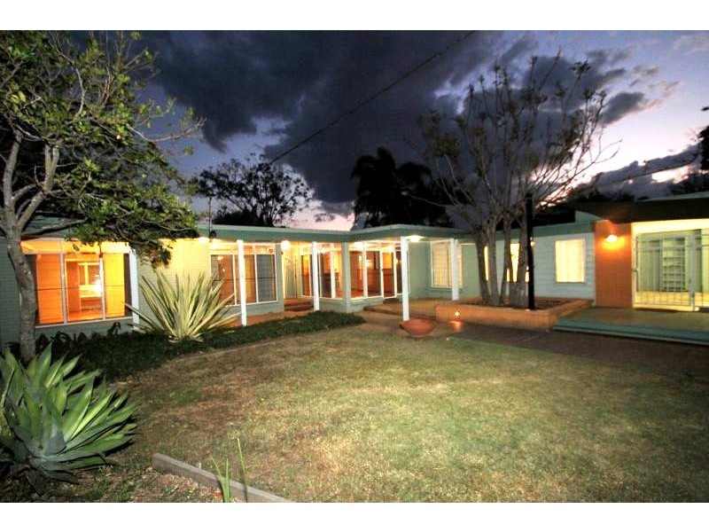 23 Sunnybrae Street, Sunnybank QLD 4109