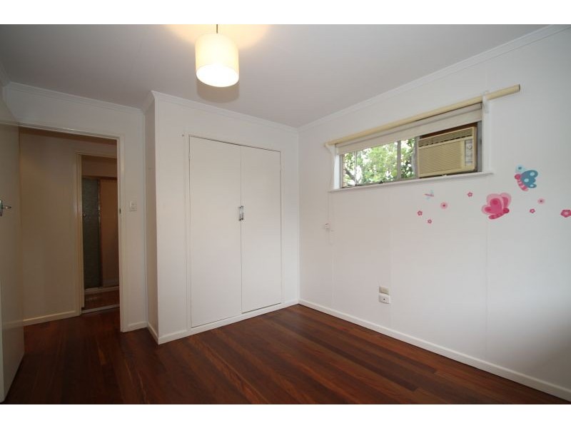 22 Lewana  Street, Mansfield QLD 4122