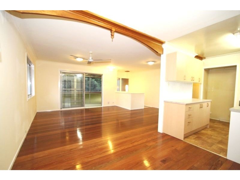 23 SPRINGFIELD STREET, Macgregor QLD 4109