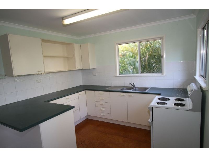 237 Oates Avenue, Holland Park QLD 4121