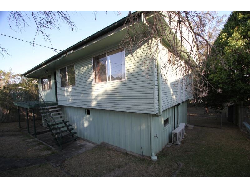 237 Oates Avenue, Holland Park QLD 4121