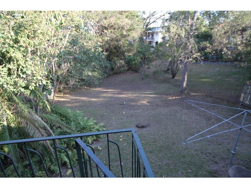 237 Oates Avenue, Holland Park QLD 4121