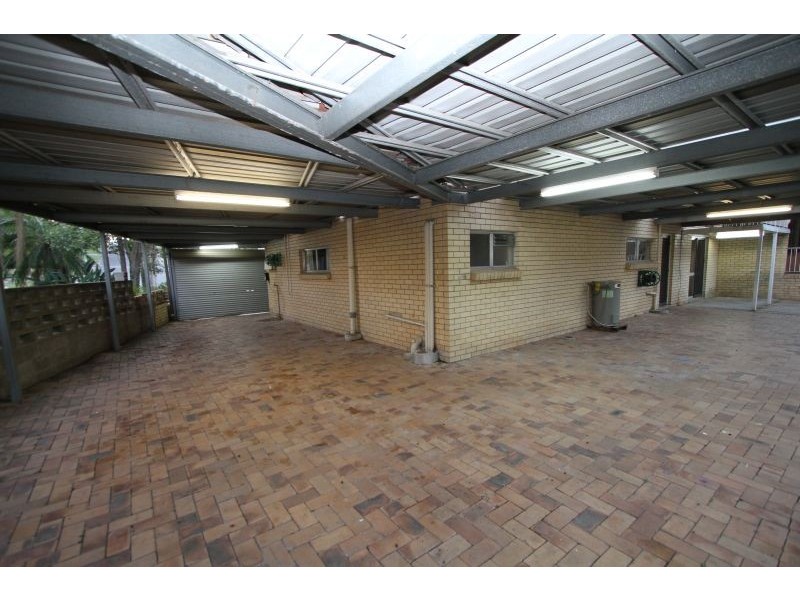 21 Fernshaw Street, Macgregor QLD 4109