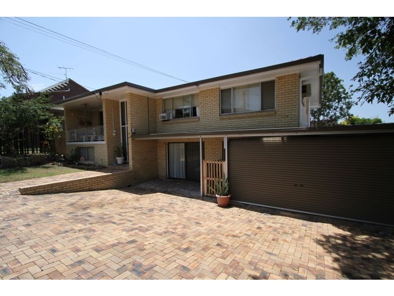 21 Fernshaw Street, Macgregor QLD 4109