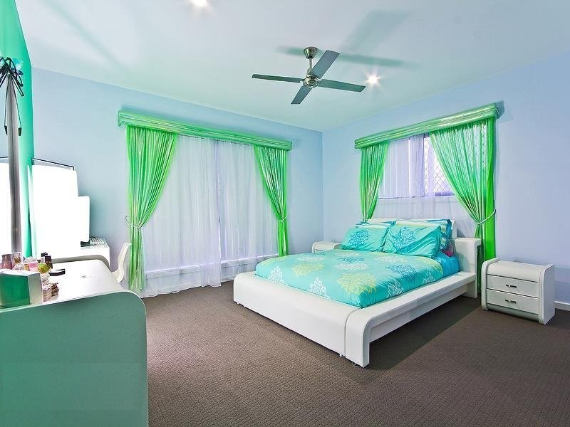 6 Hernandia Place, Mackenzie QLD 4156