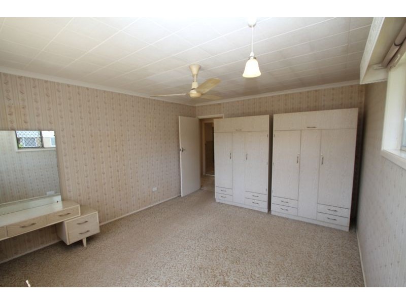 3 PERINGA  STREET, Coopers Plains QLD 4108