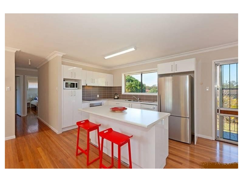 69 Morialta  Street, Mansfield QLD 4122