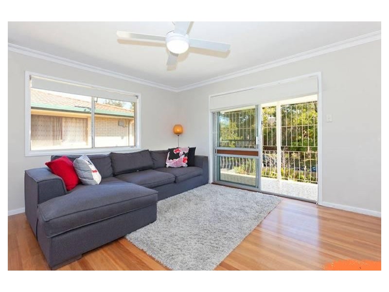 69 Morialta  Street, Mansfield QLD 4122