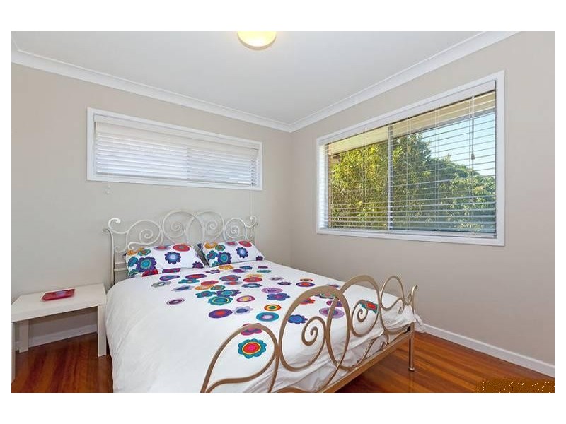 69 Morialta  Street, Mansfield QLD 4122