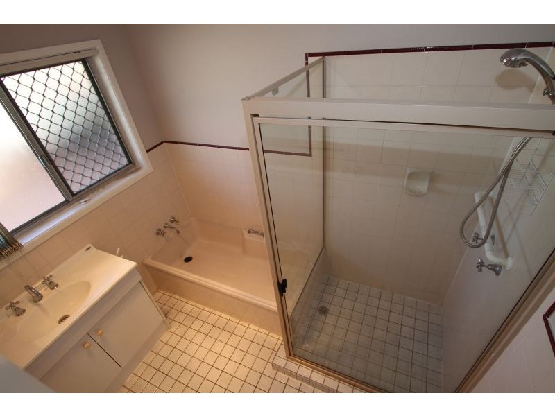 7 Frinton Street, Wishart QLD 4122