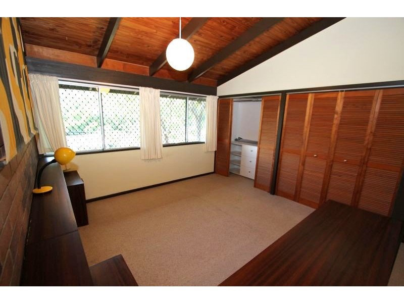 34 HILLOCK  STREET, Coorparoo QLD 4151