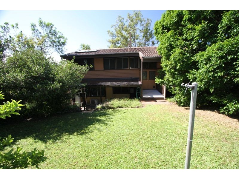 34 HILLOCK  STREET, Coorparoo QLD 4151