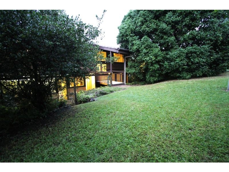 34 HILLOCK  STREET, Coorparoo QLD 4151