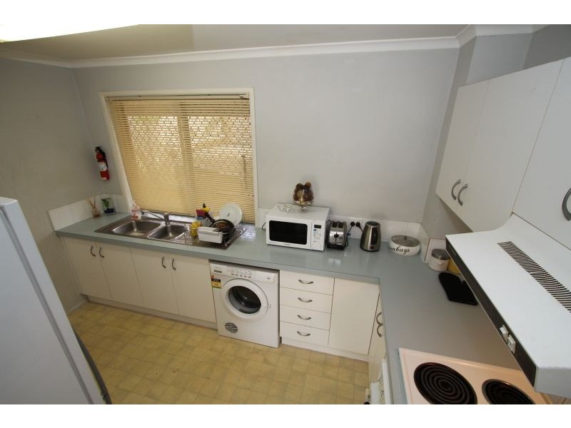 10 / 5 Rowe  Close, Wishart QLD 4122